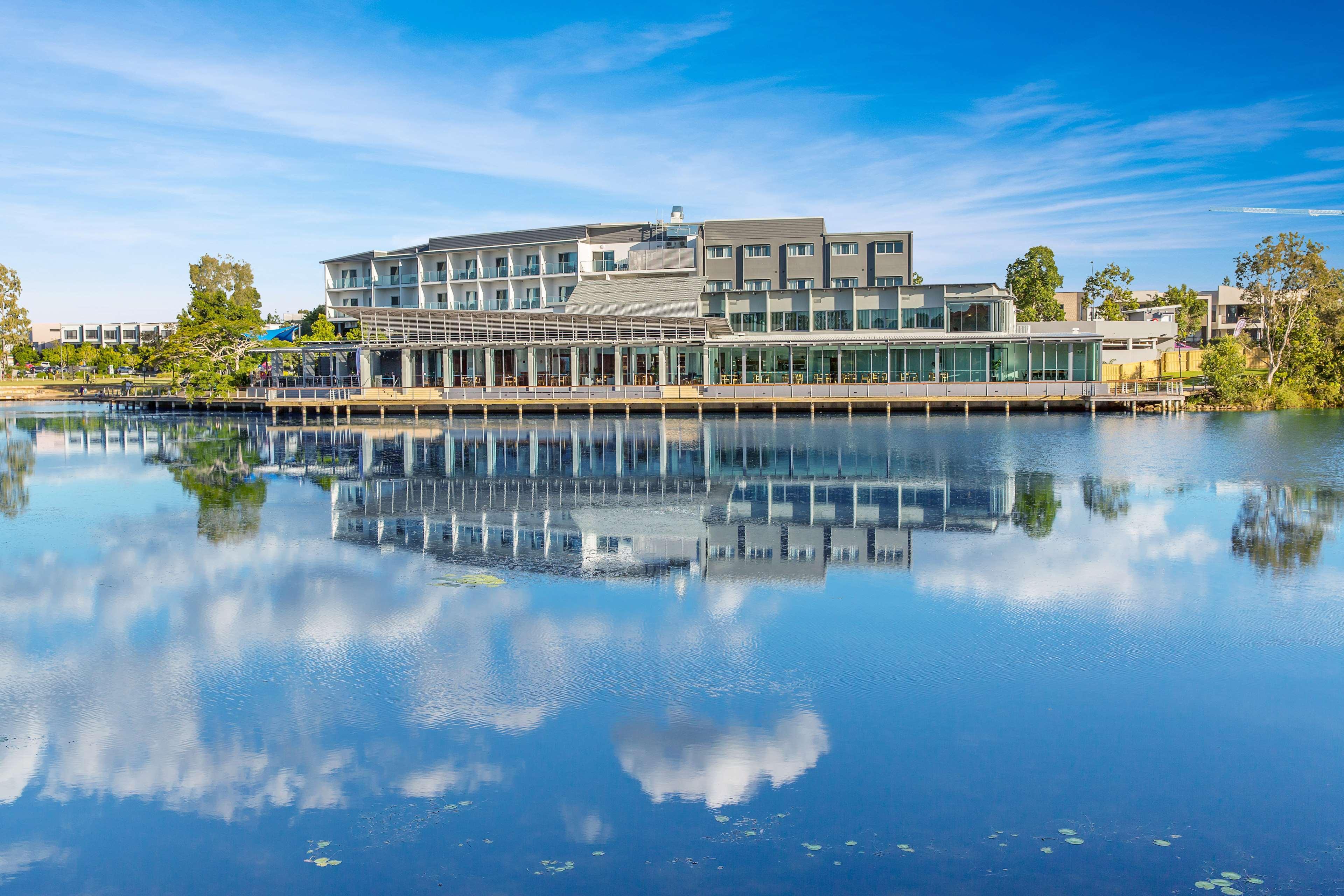 Best Western Plus North Lakes Hotel Εξωτερικό φωτογραφία