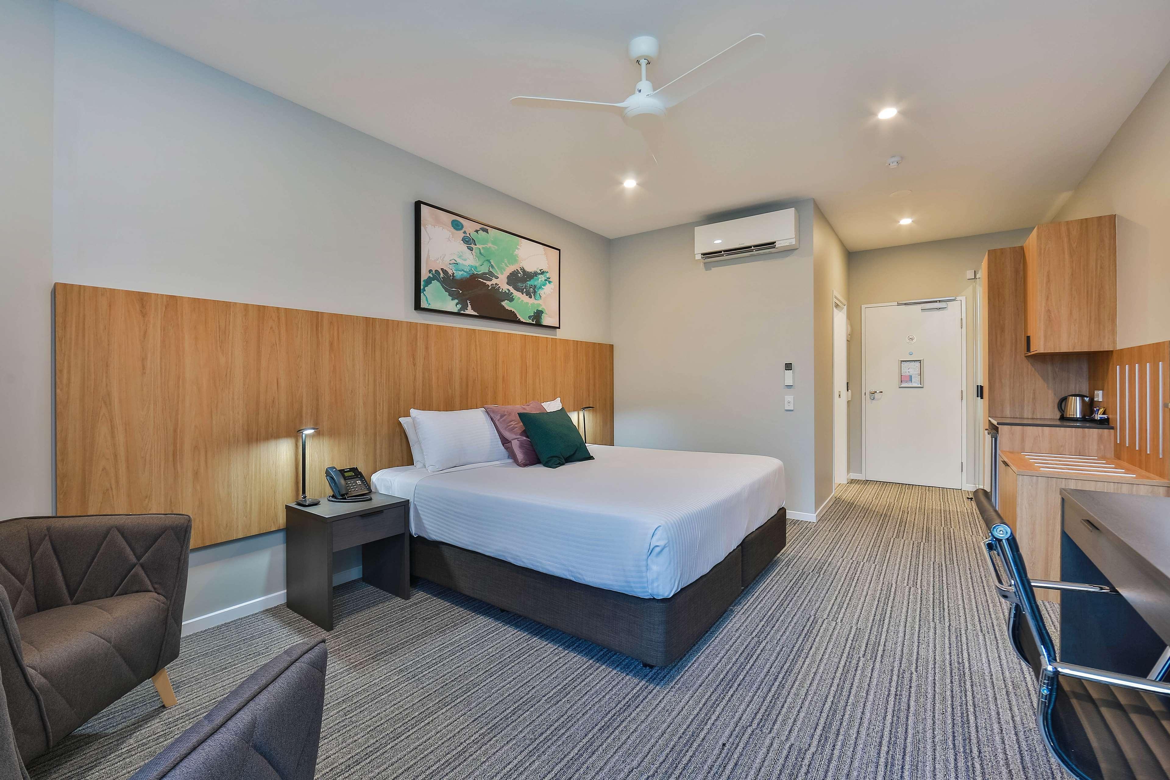 Best Western Plus North Lakes Hotel Εξωτερικό φωτογραφία