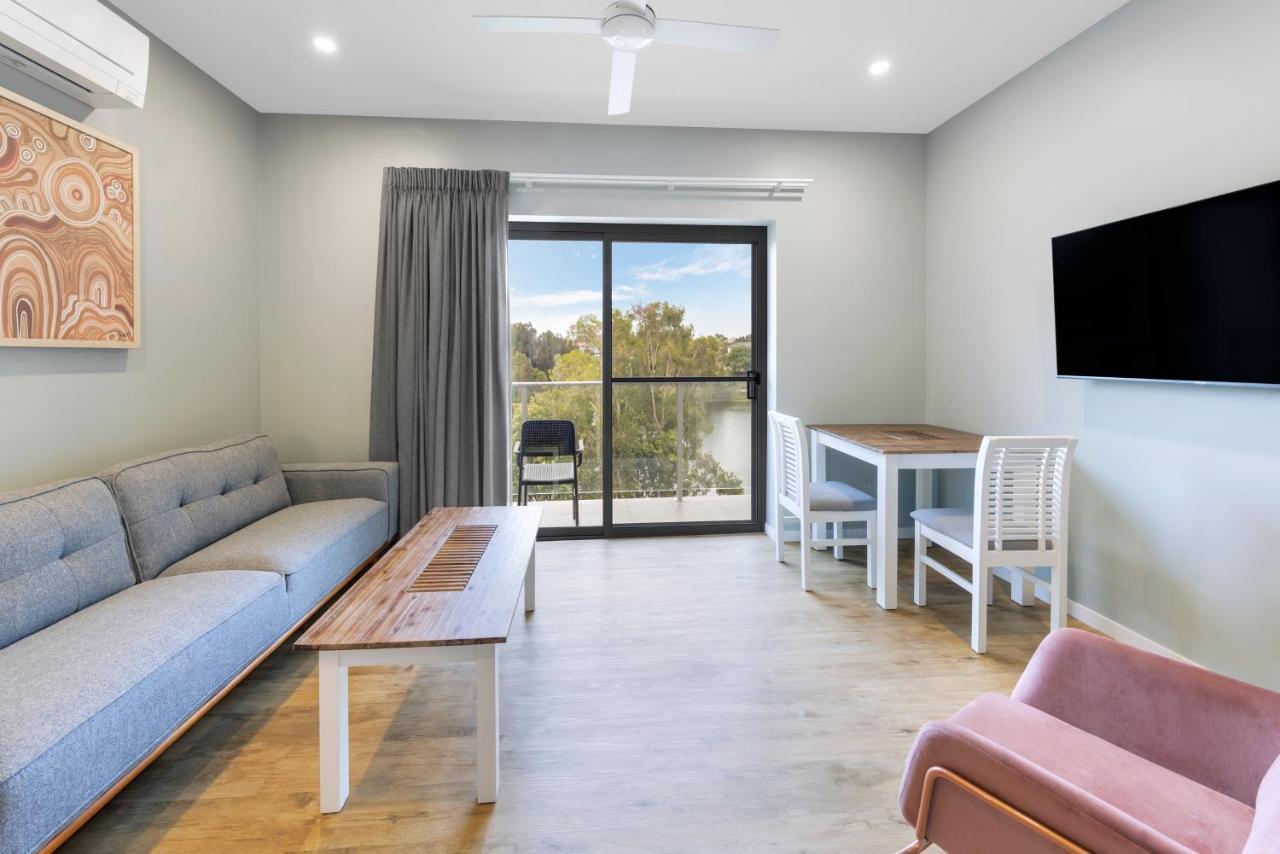 Best Western Plus North Lakes Hotel Εξωτερικό φωτογραφία