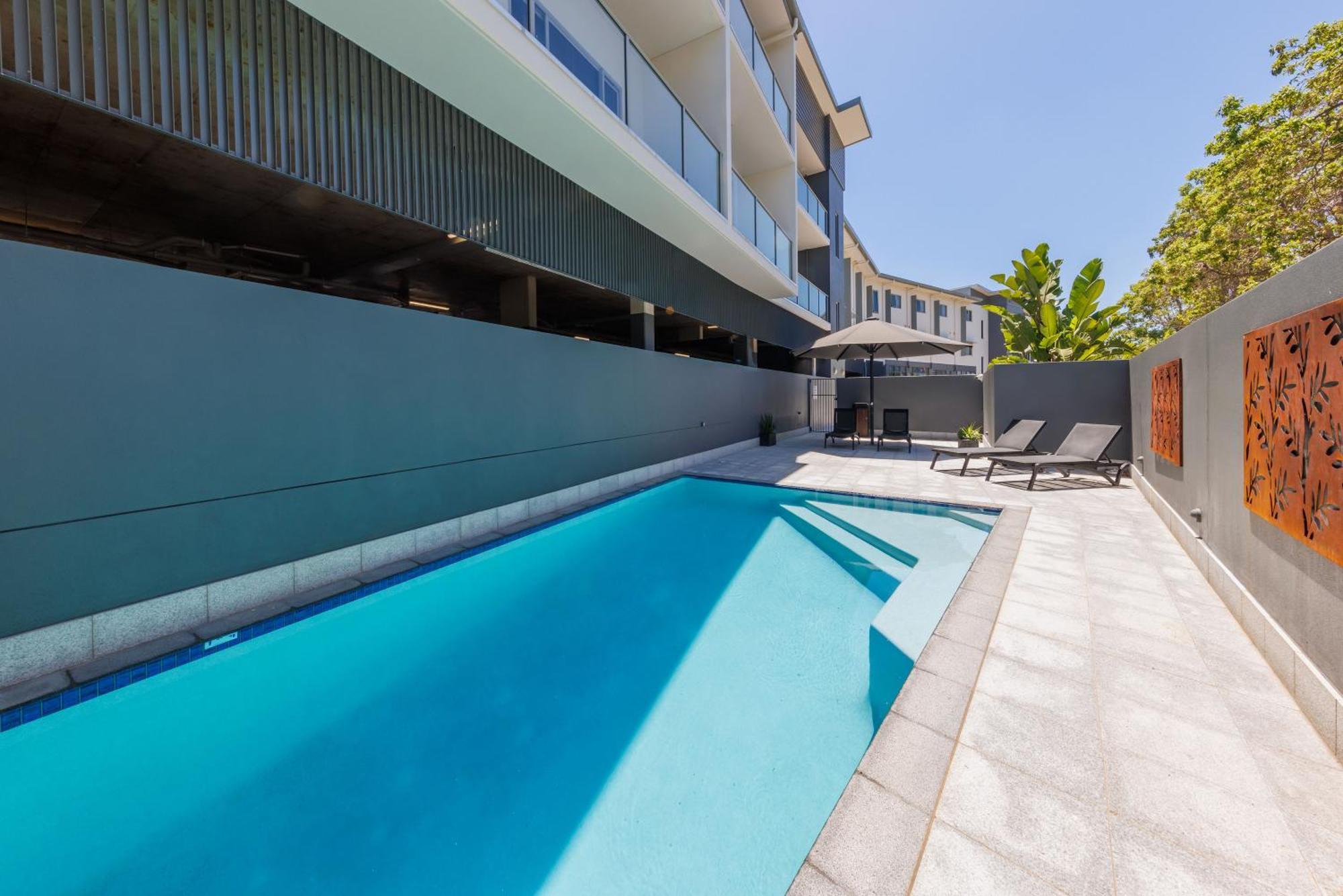 Best Western Plus North Lakes Hotel Εξωτερικό φωτογραφία