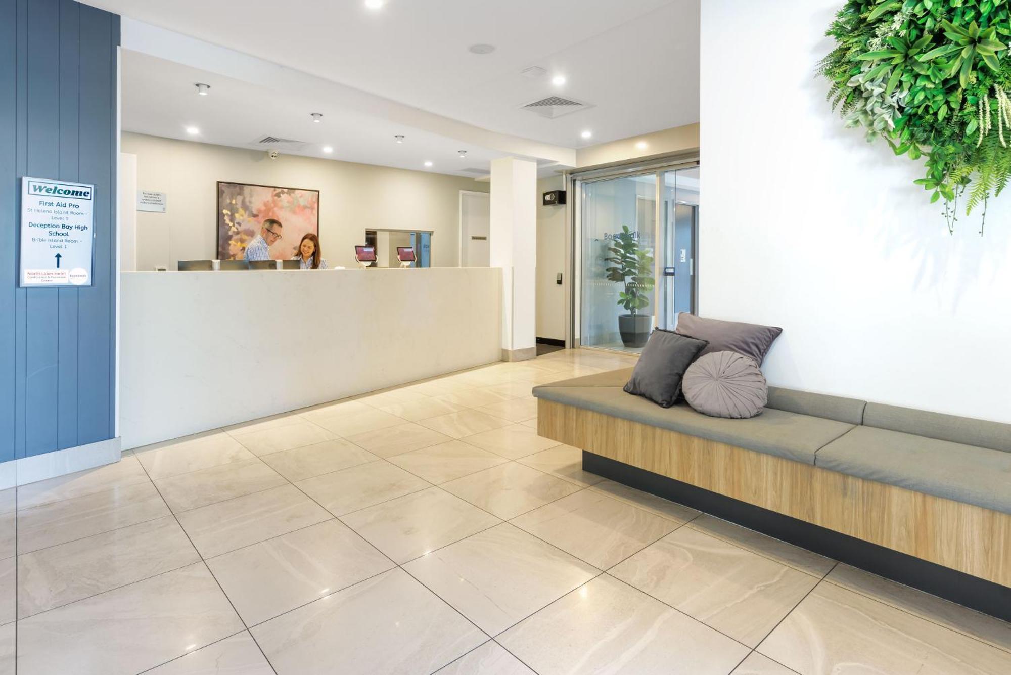 Best Western Plus North Lakes Hotel Εξωτερικό φωτογραφία