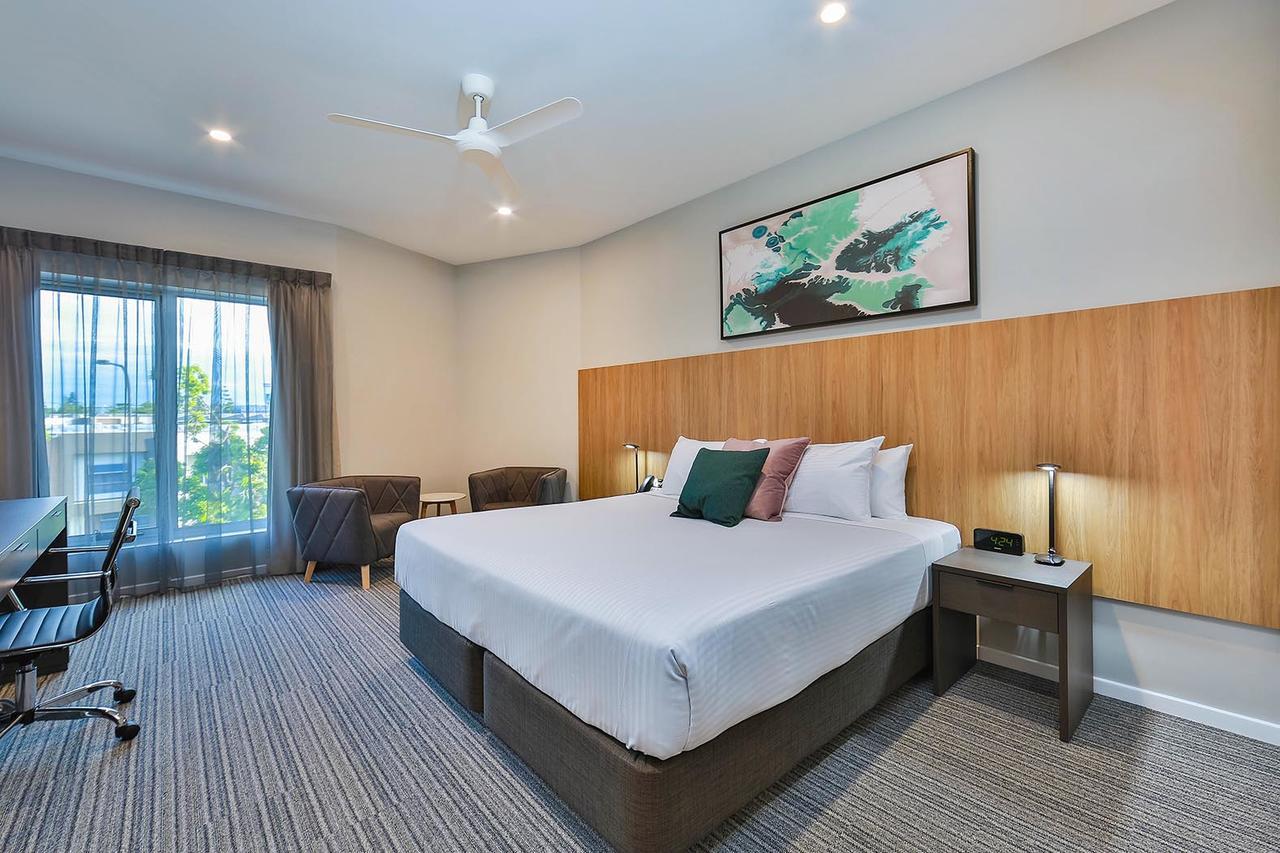 Best Western Plus North Lakes Hotel Εξωτερικό φωτογραφία